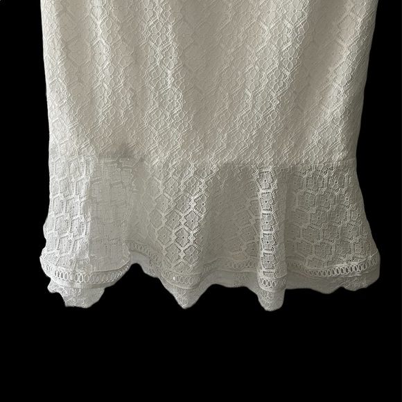 Guess Los Angeles Lace Dress - Picture 3 of 5